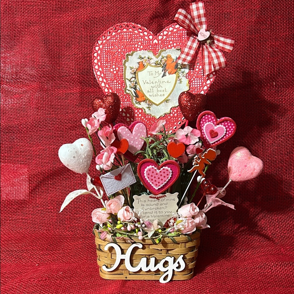 Hand Crafted VALENTINE Assemblage HEARTS GALORE Wall/Table Holiday Decor